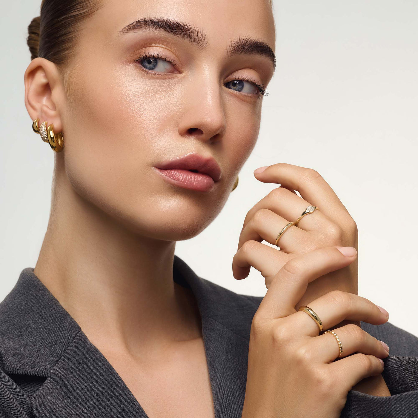 Clara | Midi Ring 18k Gold