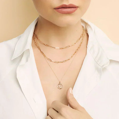 Clara | Zodiac Sign Necklace 18k Gold